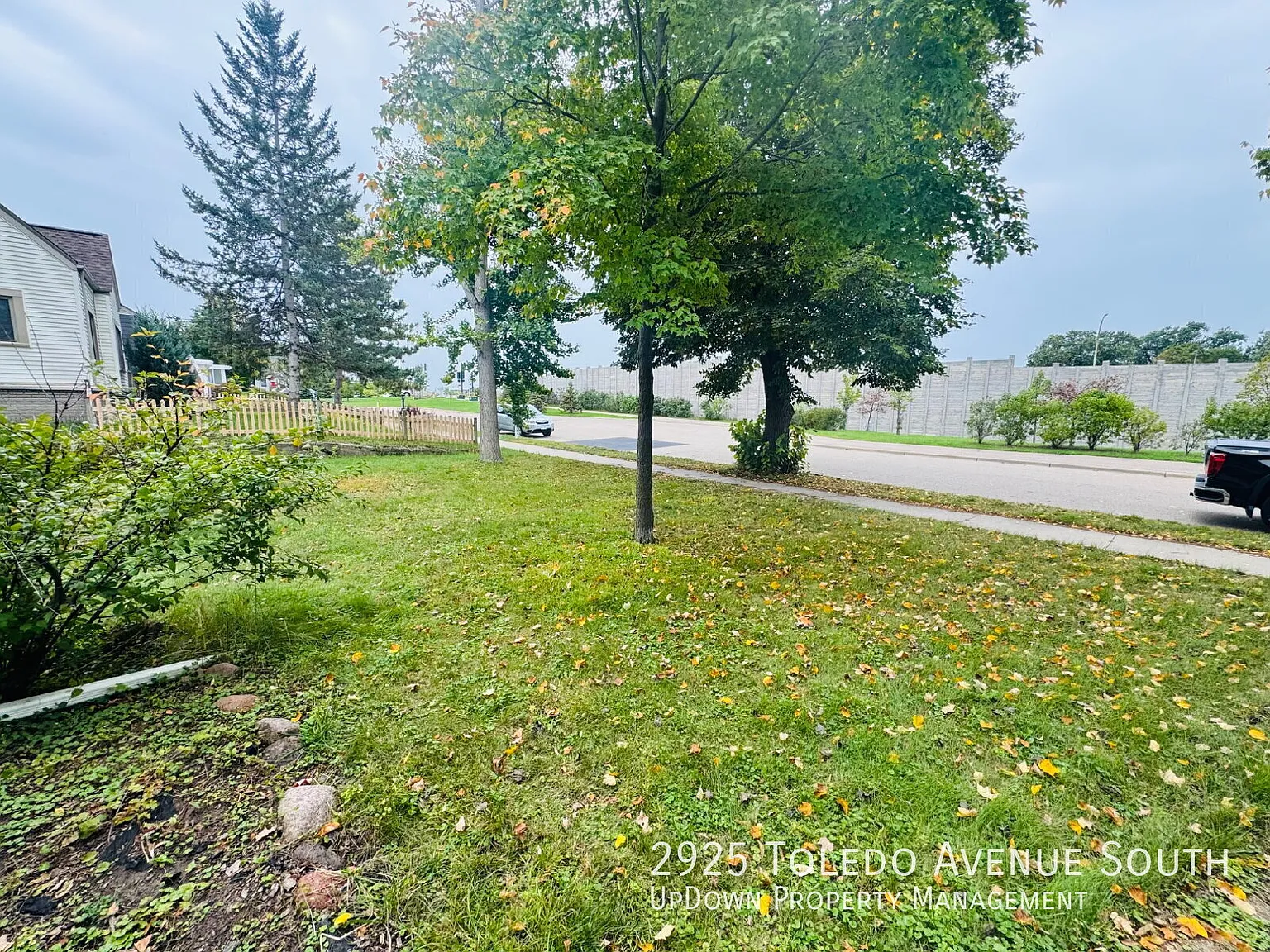 Charming 4-Bed St. Louis Park Home with Gleaming Hardwood Floors & Spacious Living! — Photo 3