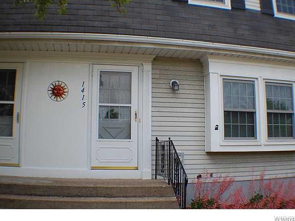 3rd image of 1415 Independence Dr