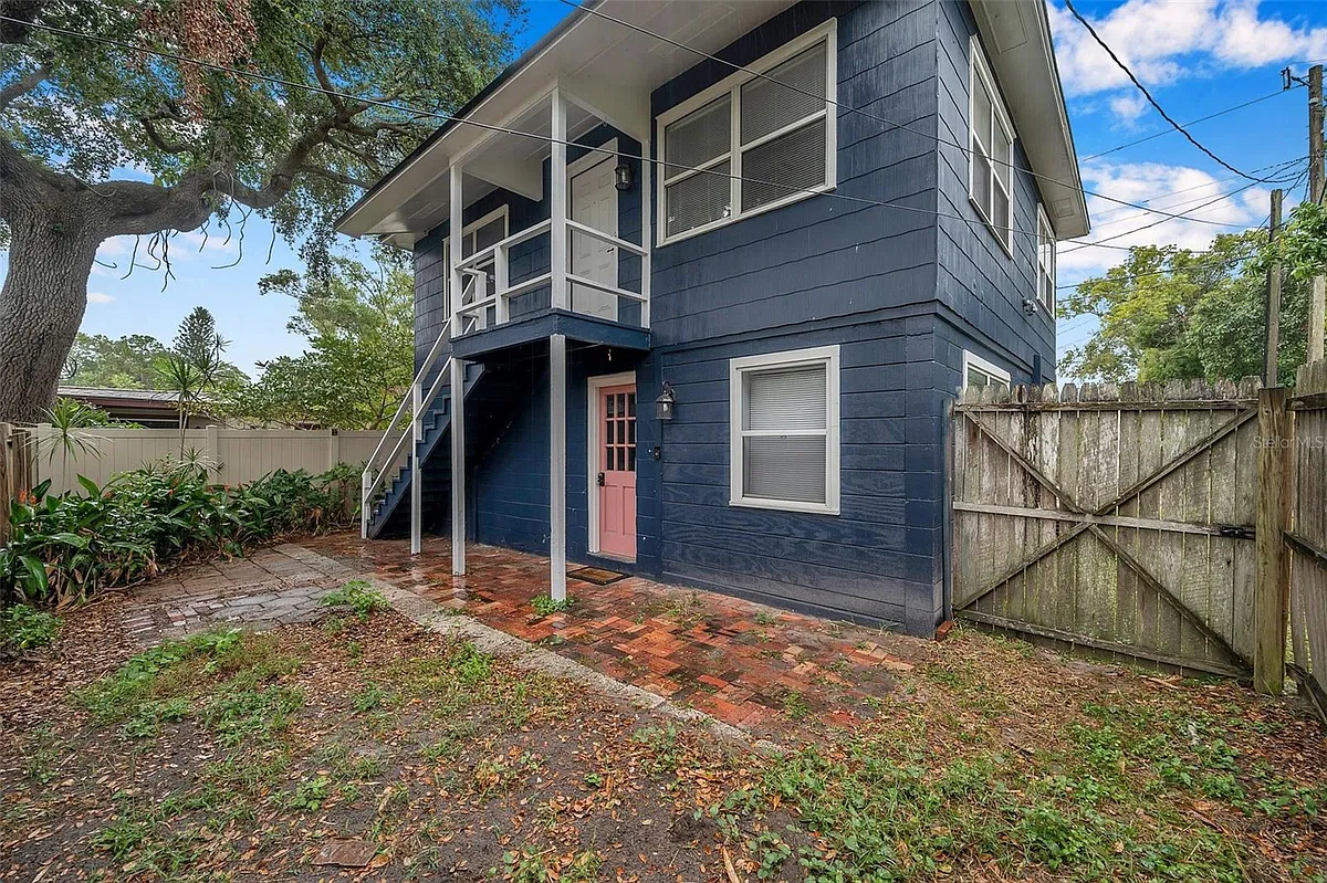 Building Photo - 3720 3rd Ave N #1/2