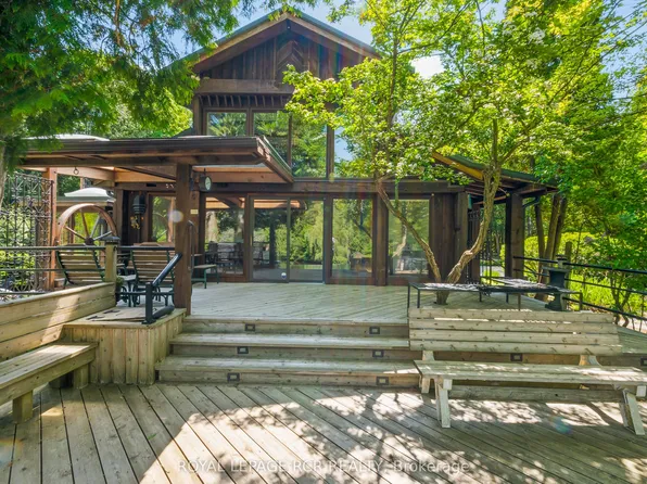 15 River Bluff Path, Guelph/eramosa, ON N0B 2K0