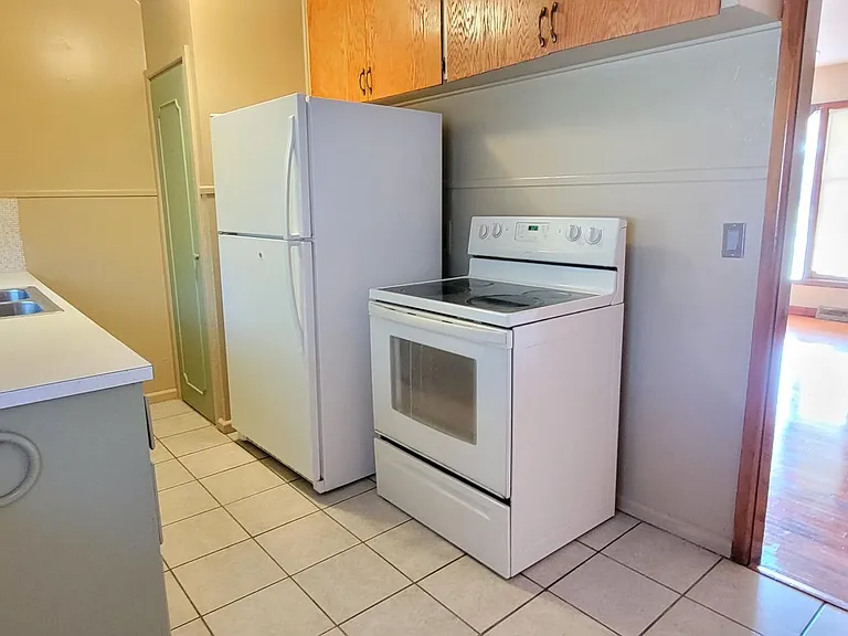 3344 S Washington Ave — Photo 15