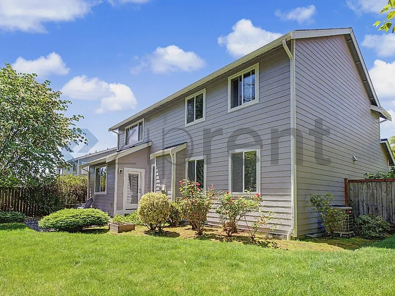 1334 Sunrise Vista Ln SW — Photo 3