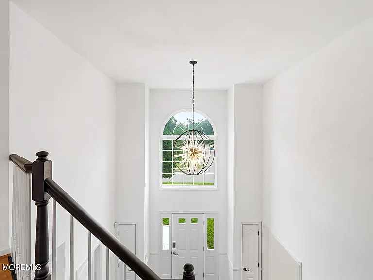 10 Etty Ct — Photo 45