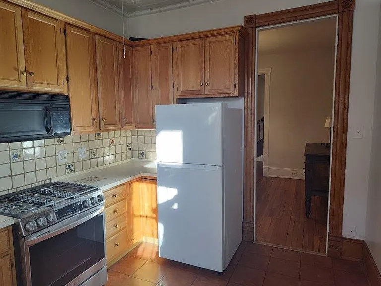 509 2nd St SE — Photo 6