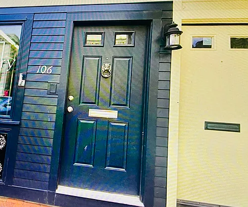 106 Swinburne Row Photo 1