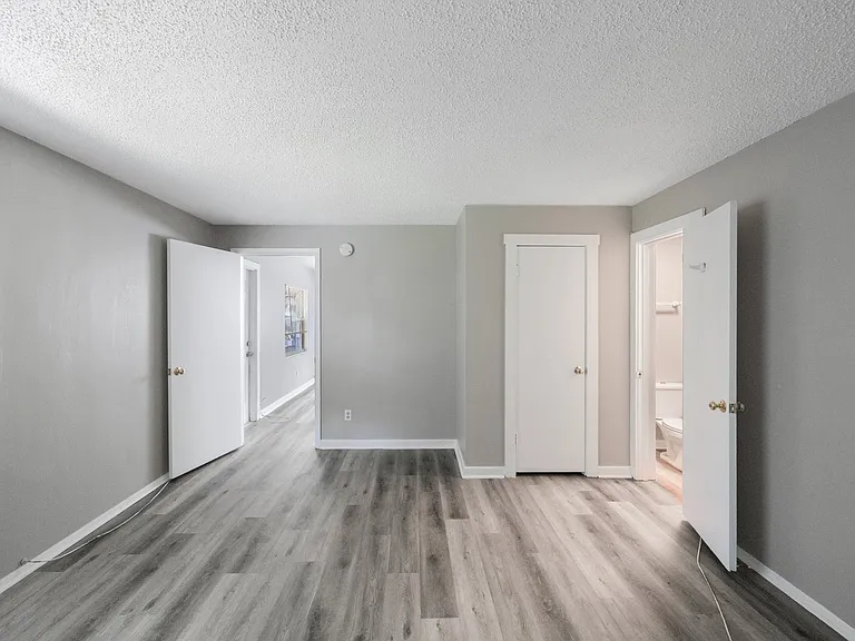 445 Delmar Ter S #5 — Photo 8