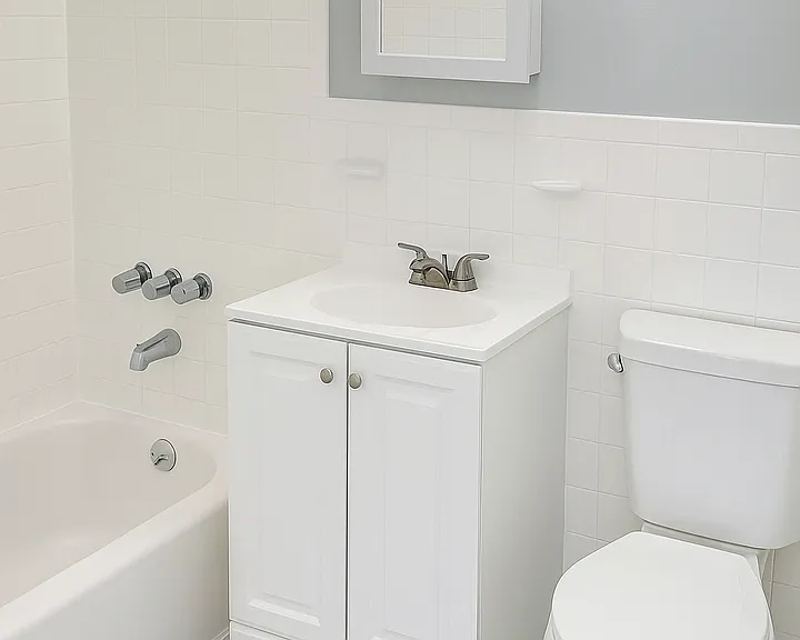 Riley Realty Apartments — Photo 11