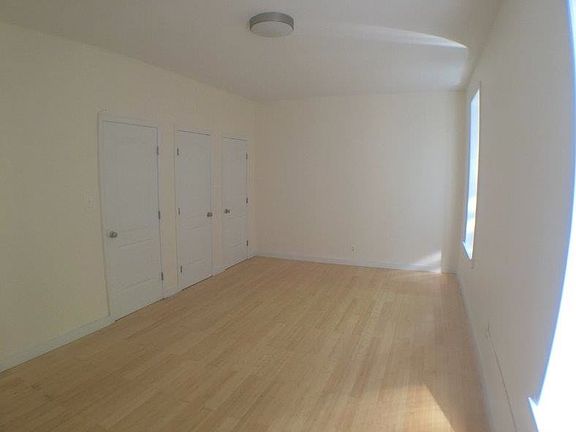 4th image of 100 Lefferts Ave #4GAG