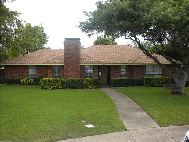 1st image of 1133 Sprucewood Cir