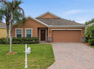 1277 Lexington Mnr SW, Vero Beach, FL 32962
