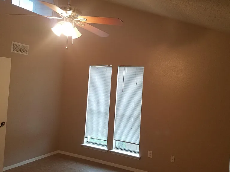 86 Stanton Hall Dr — Photo 11