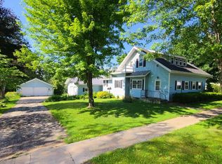 W6391 E Oak St, Dalton, WI 53926