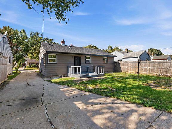 4th image of 2038 W Neil Pl
