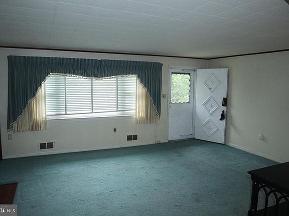 3rd image of 6520 8th Pl