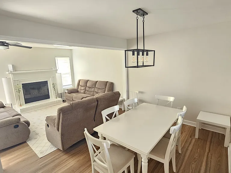 770 Spence Cir — Photo 5