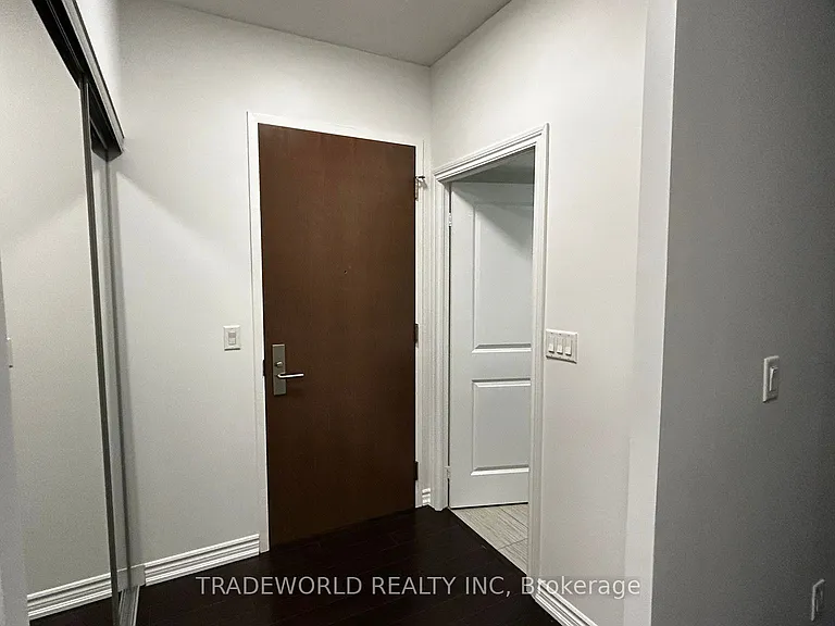 386 Yonge St #3101 — Photo 17