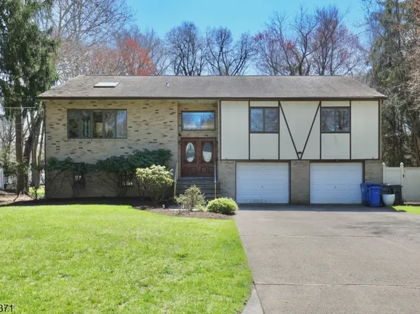 442 Marlboro Rd, Englewood City, NJ 07631