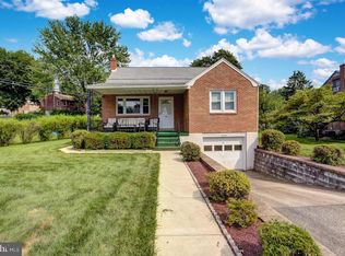 824 Grandell Ave, Reading, PA 19605