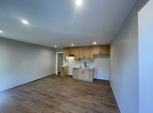 Manhattan Luxury Apartments Llc, Los Angeles, CA 90019