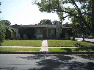 935 S Euclid Ave, Pasadena, CA 91106