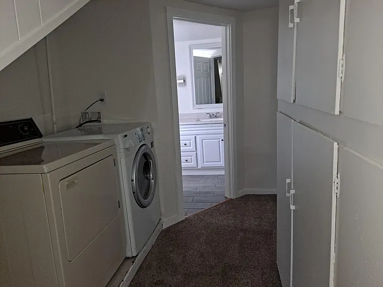 23 Dorchester Dr — Photo 4