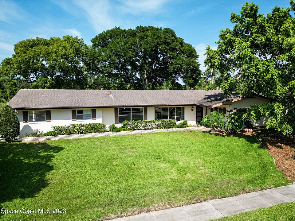 1st image of 3075 Saunders Pl