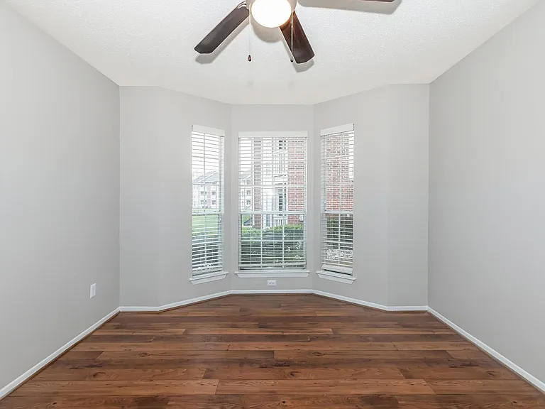 12148 Jollyville Rd — Photo 53