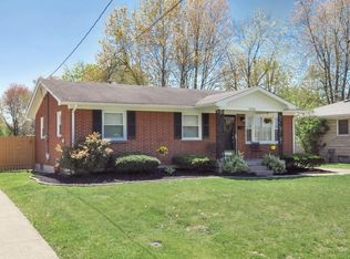 5506 Barksdale Dr, Louisville, KY 40258