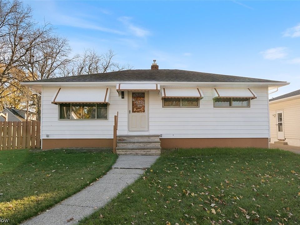 1st image of 19305 Apelt Dr