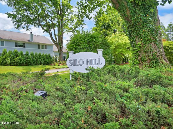 61 Stirrup Ln #61, Riverside, CT 06878