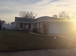 793 Timothy Ln, Des Plaines, IL 60016