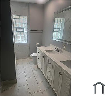 3rd image of 7001 S Wabash Ave APT 1