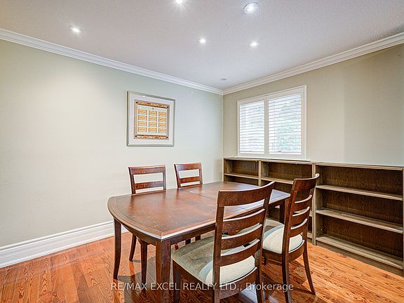 5th image of 108 Babcombe Dr
