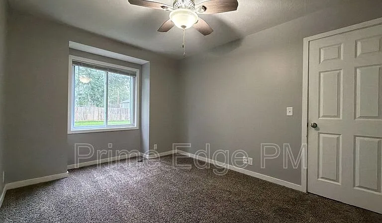 6235 Holdrege St #B-5 — Photo 23