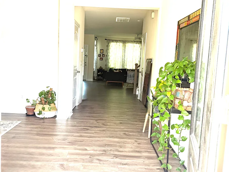 1072 Diamond Dove Ln — Photo 1