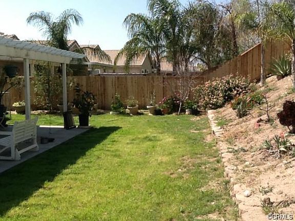 5th image of 1030 Mountain Crest Dr