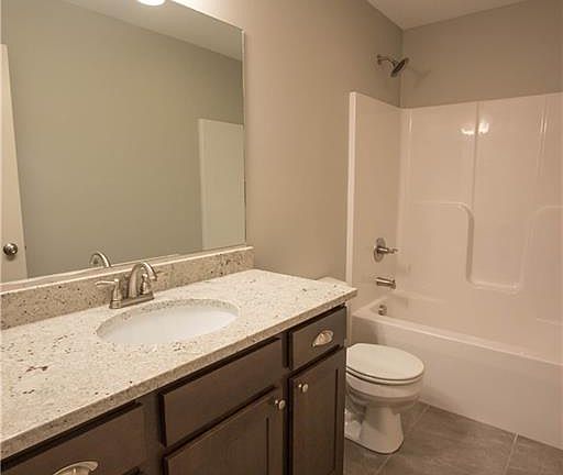3rd image of 2028 NW 31st St