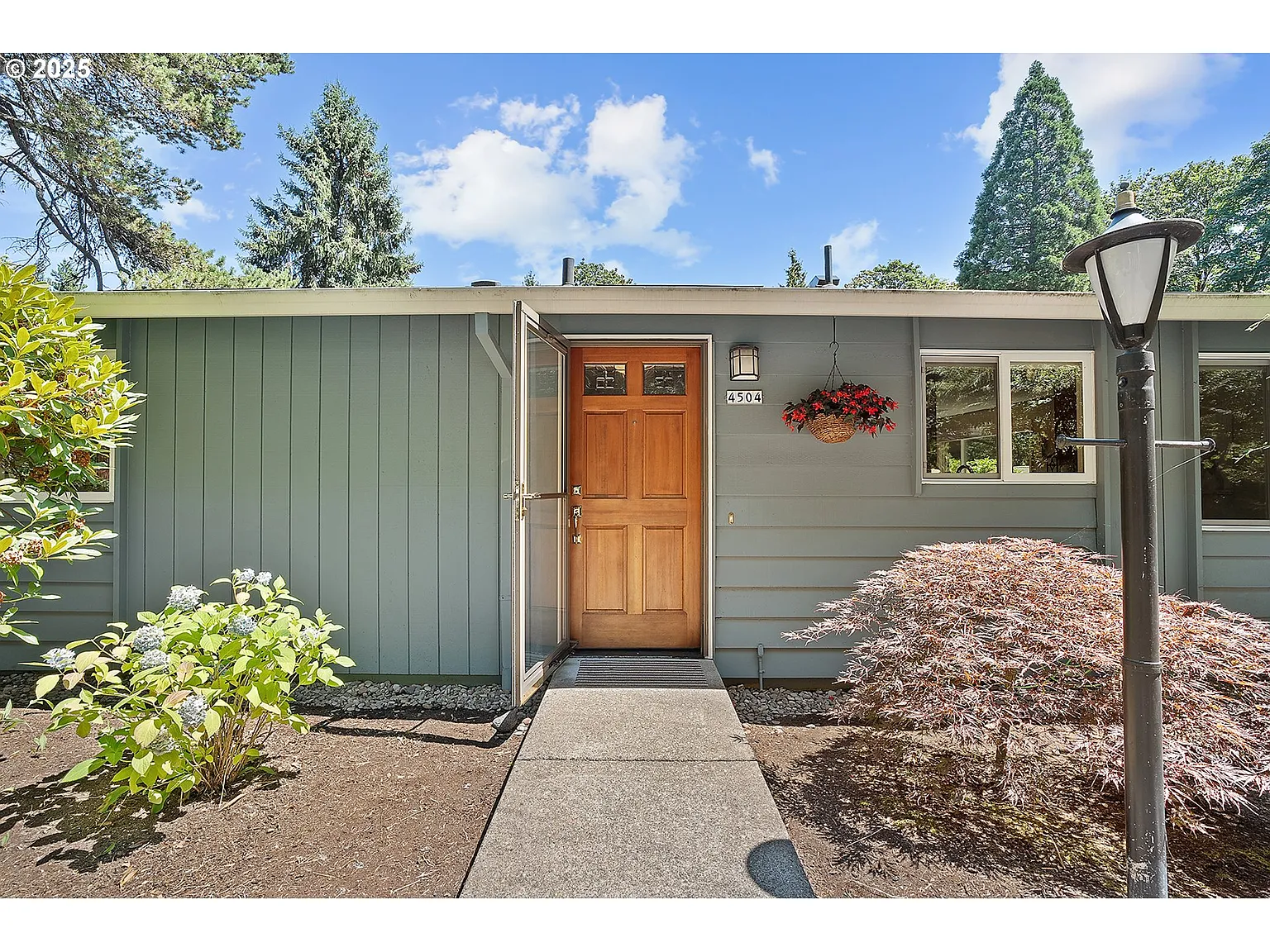 4504 NW Barnes Rd photo 1