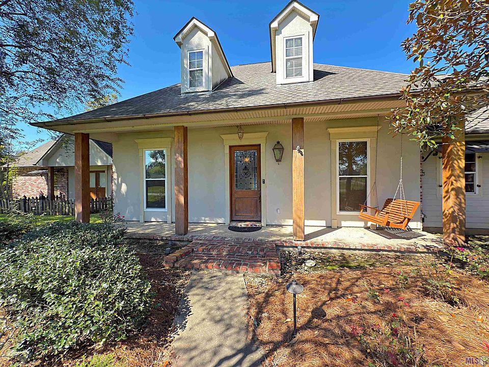 1st image of 17065 Carlino Dr