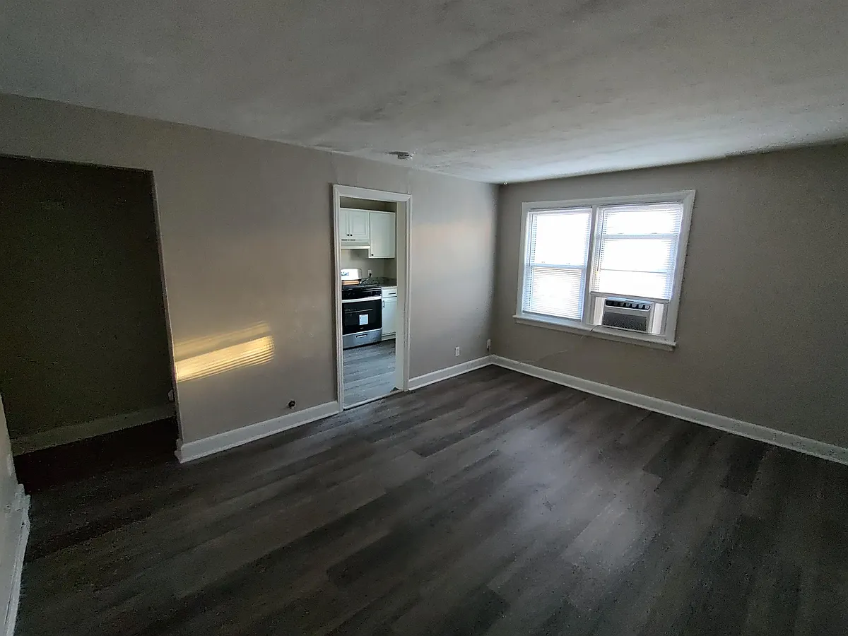 Building Photo - 1229 W Ocean View Ave #A