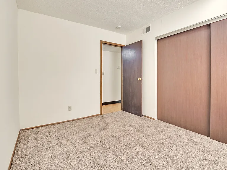 2 Bedroom