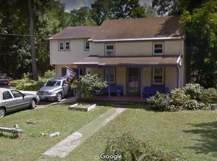 82 Smithfield Ave, Meriden, CT 06451