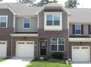 10039 Lynnberry Pl, Raleigh, NC 27617