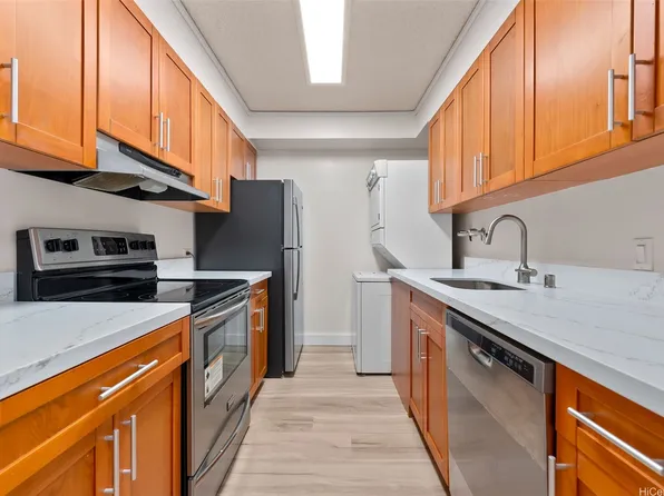 2029 Nuuanu Ave APT 1105, Honolulu, HI 96817