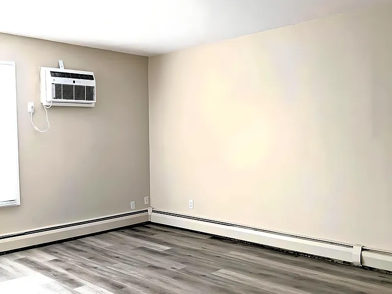 1540 Mississippi St #207 — Photo 6