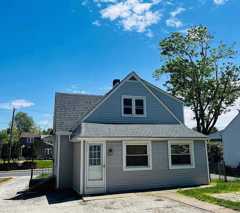1st image of 114 S Bishop Ave