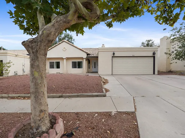 7512 Mesquite Wood Dr NW, Albuquerque, NM 87120