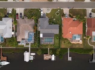 929 Birdie Way, Apollo Beach, FL 33572