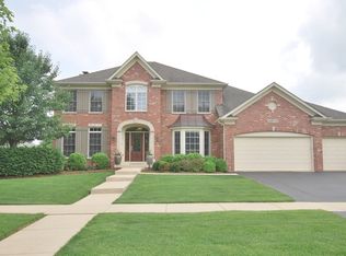 40W745 Ellis Johnson Ln, St Charles, IL 60175