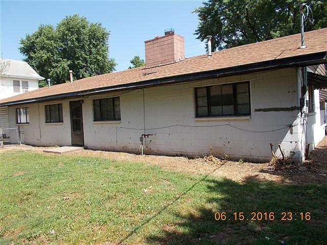 1st image of 1703 E 12th Ave